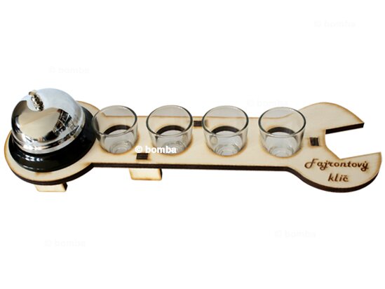 Fajrontový kľúč s pohárikmi a zvončekom CZ